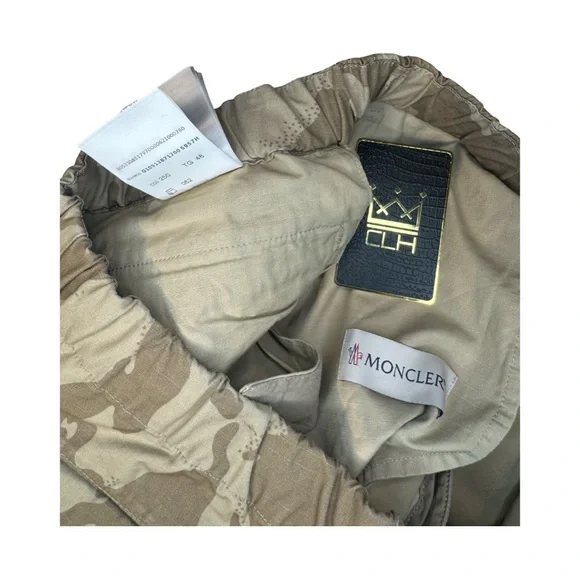 MONCLER SHORTS - Picture 4 of 6